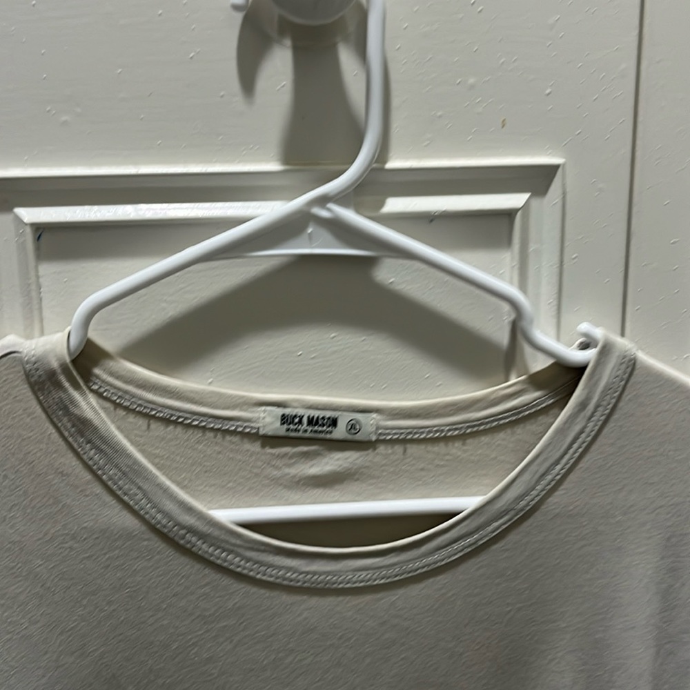 Buck Mason XL slub tee